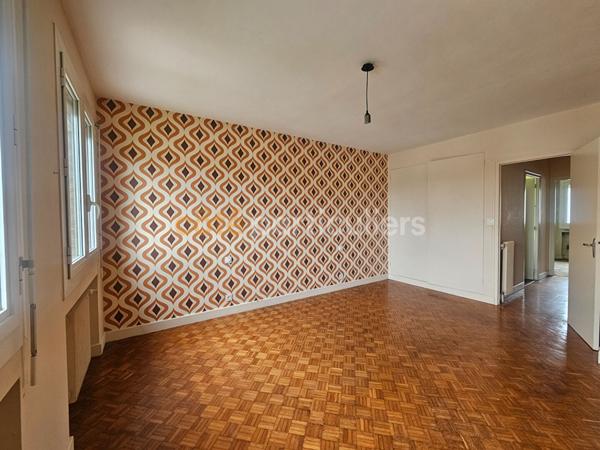 Vente Maison185 m² - 5 Pièces - VILLENEUVE SUR LOT (47300)
