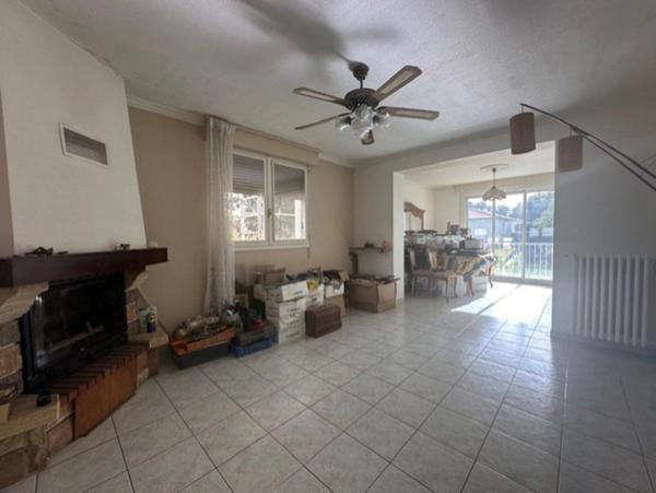 AUBIGNY-LES CLOUZEAUX Maison 3 chambres, grand sous-sol, terrain clos 1095 m²