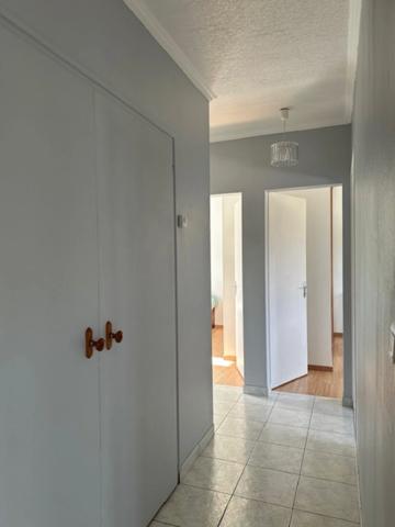 AUBIGNY-LES CLOUZEAUX Maison 3 chambres, grand sous-sol, terrain clos 1095 m²