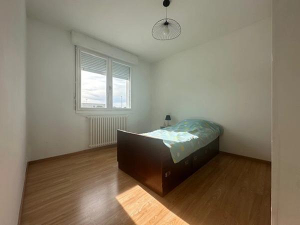 AUBIGNY-LES CLOUZEAUX Maison 3 chambres, grand sous-sol, terrain clos 1095 m²