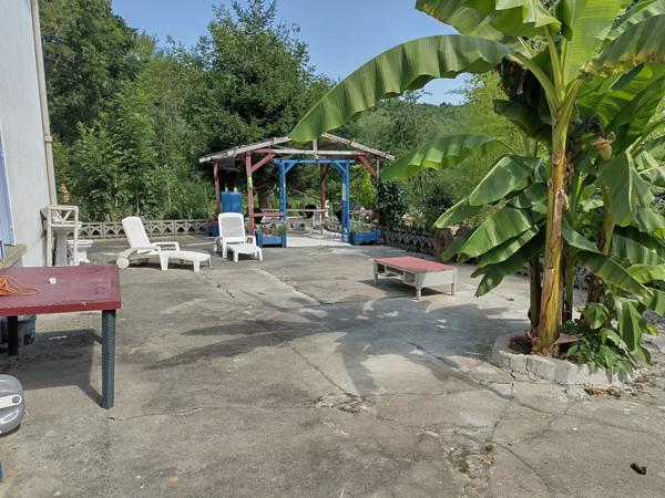 Vente Maison 11 pièces 240 m2 à Villeneuve-d'Olmes