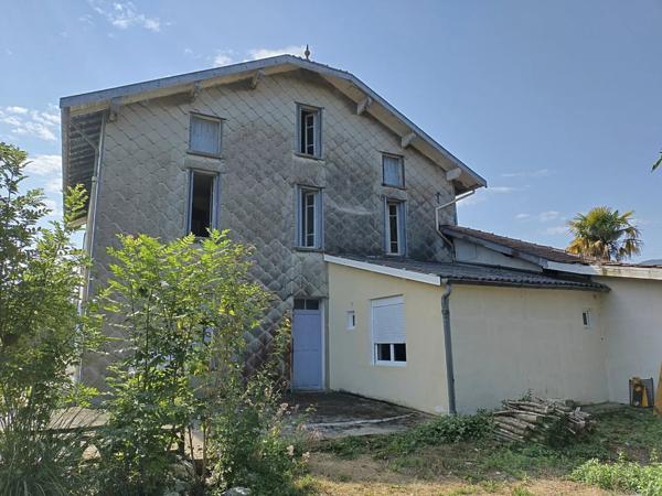 Vente Maison 11 pièces 240 m2 à Villeneuve-d'Olmes