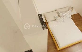 Plusieurs appartements T2 entièrement rénovés à neuf disponibles dans la commune de Fougères !!! à moins de 100 000€
À deux pas du Forum, sur les abords de la ville, je vous propose cette opportunité rare sur le marché que ce soit pour une résidence principale, un premier achat ou un investissement locatif à fort potentiel.

Une solution clé en main !
- A moins de 100 000€ acte en main
- Forte rentabilité locative
- Optimisation Fiscale et possibilité de défiscalisation selon votre situation
- Meublés ou non 
- Travaux couverts par une garantie décennale
- Partenaire de confiance et suivi chantier de A à Z

Le projet fait parti d'un programme global de rénovation complète de l'immeuble (9 lots), suivi par des professionnels reconnus pour leur savoir-faire et leur rigueur. 
Le modèle : Un appartement de type T2 comprenant une pièce de vie avec cuisine ouverte, une chambre, une salle d'eau et un WC.
Livraison prévisionnelle : 15 mois
DPE visé : minimum D
Surface des appartements de 23,5 à 33 m2

Cette opportunité est conditionnée à la réalisation des travaux par une entreprise partenaire historique, tous corps d'état et cette organisation garantit une parfaite cohérence du projet, un suivi de chantier maîtrisé et une livraison simultanée de l'ensemble des logements.
Les devis travaux sont déjà établi et fixe et n'attendent plus que vous ! 

Déjà 5 lots de vendus !!! plus que 4

En option : T2 meublé (Mobilier, électroménager, décoration...)

Vidéo d'une réalisation type pour illustrer le projet !
Contactez moi pour plus d'informations !!
