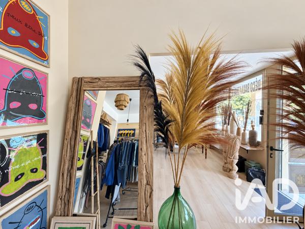 Mobilier, Décoration​ à vendre 73 m² Sanary-sur-Mer