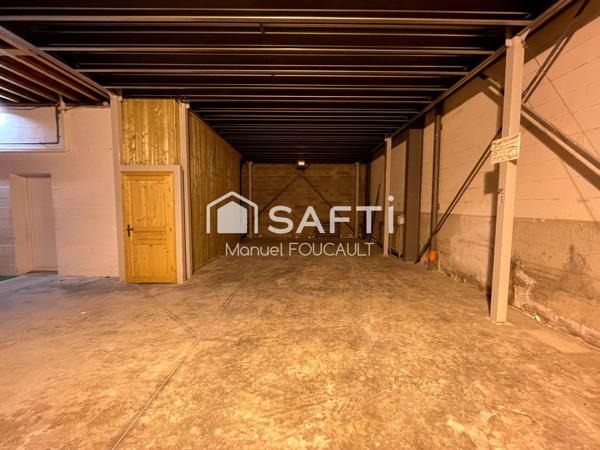 QUETIGNY - Local professionnel 6 pièces de 320 m2 - place de stationnement - proximité des axes autoroutiers