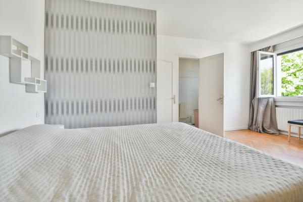 Maison Villeurbanne 6 pièce(s) 185 m2