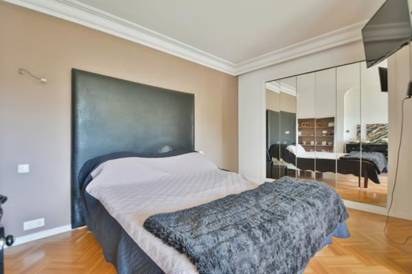 Maison Villeurbanne 6 pièce(s) 185 m2