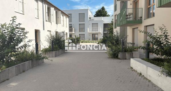 À vendre Local commercial 53.25 m² - Rungis 94150