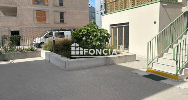 À vendre Local commercial 53.25 m² - Rungis 94150