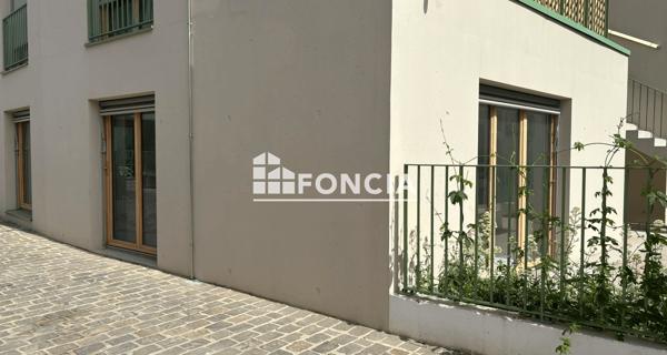 À vendre Local commercial 53.25 m² - Rungis 94150