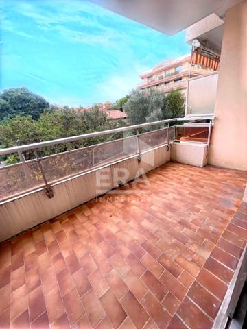 Appartement 3 pièces 70 m² avec parking et cave calme Les Vespins