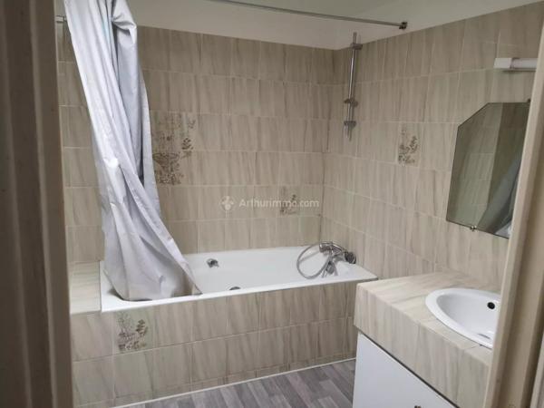 Vente Boutique 13 pièces à Saint-Calais