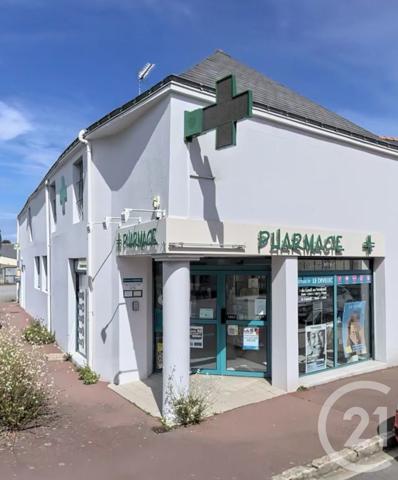 à vendre  230 m2 LE TEMPLE DE BRETAGNE - 44