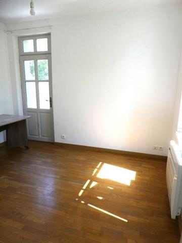 Maison rurale à vendre à Dierre dans l'Indre-et-Loire (37150), ref : 11893/508 Maison rurale à vendre à Dierre dans l'Indre-et-Loire (37150), ref : 11893/508 Maison rurale à vendre à Dierre dans l'Indre-et-Loire (37150), ref : 11893/508