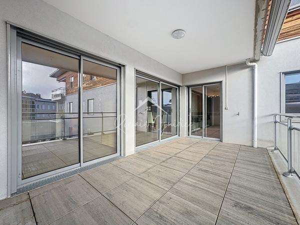 Millau (12100) APPARTEMENT F3 82 M2 AVEC TERRASSE GARAGE PRIVÉ ET ASCENSEUR