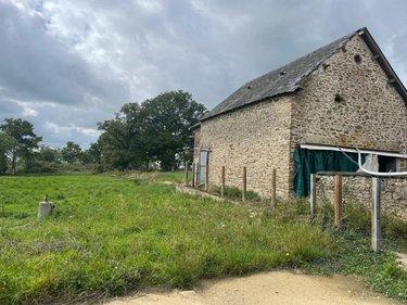 Bien agricole à vendre à Moulay en Mayenne (53100), ref : 046/820