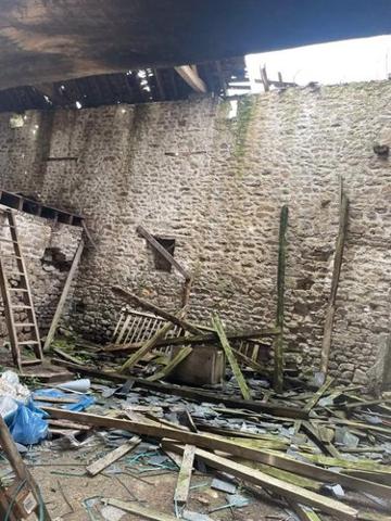 Bien agricole à vendre à Moulay en Mayenne (53100), ref : 046/820