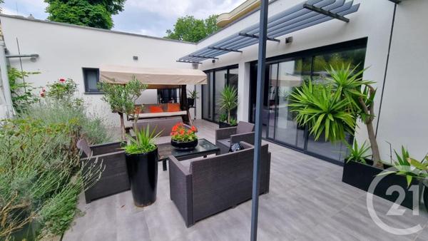 Maison à vendre  5 pièces - 147,45 m2 LA VARENNE ST HILAIRE - 94