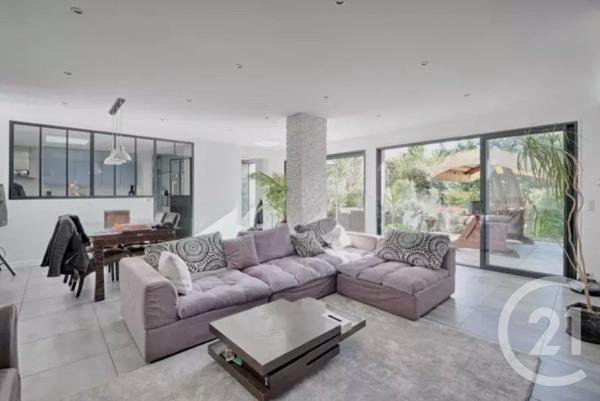 Maison à vendre  5 pièces - 147,45 m2 LA VARENNE ST HILAIRE - 94