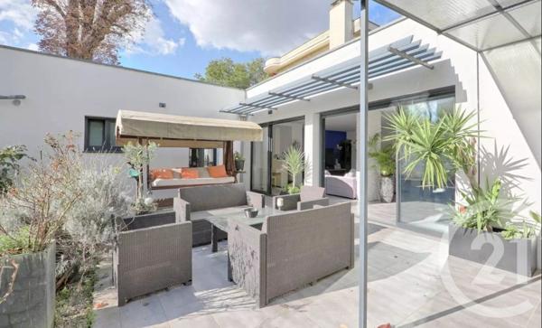 Maison à vendre  5 pièces - 147,45 m2 LA VARENNE ST HILAIRE - 94