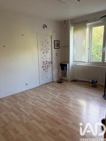 Maison à vendre 9 pièces 446 m² Besançon