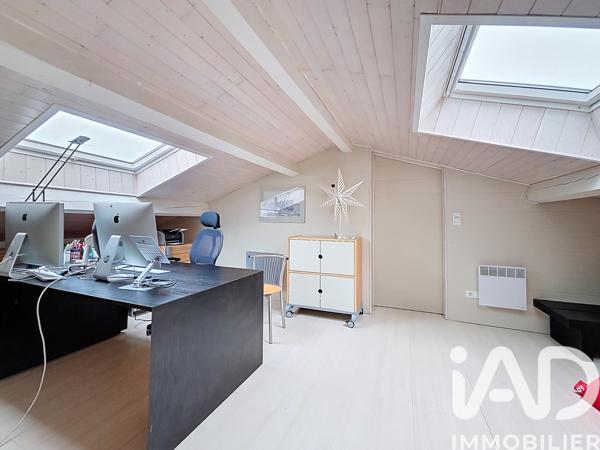 Maison à vendre 9 pièces 446 m² Besançon