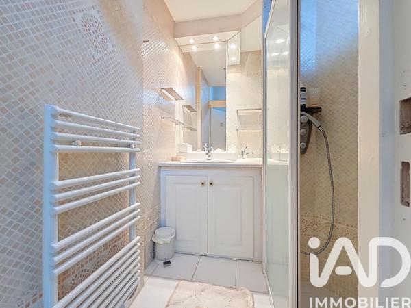 Maison à vendre 9 pièces 446 m² Besançon