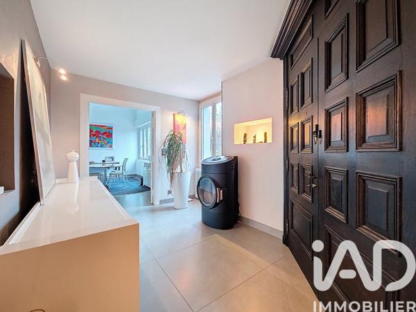 Maison à vendre 9 pièces 446 m² Besançon