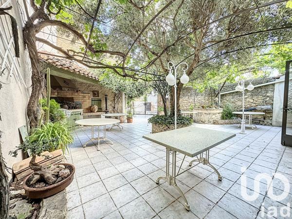 Maison à vendre 10 pièces 360 m² Maraussan