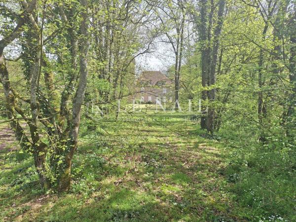 MANOIR DES XVI et XVIIIe siècles AVEC VUE SUR LES COLLINES DE L’AUTUNOIS
