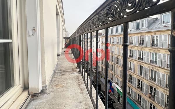 Appartement à vendre    4 pièces • 75,20 m2 Paris 10