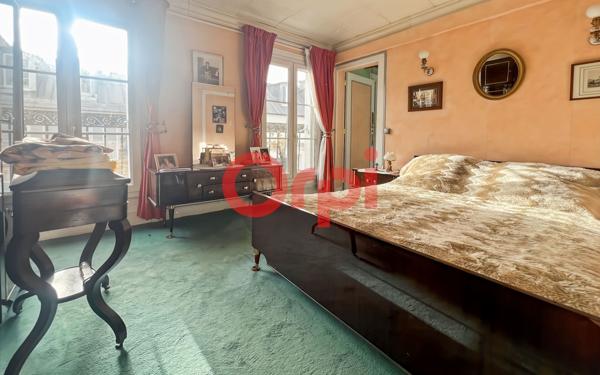 Appartement à vendre    4 pièces • 75,20 m2 Paris 10
