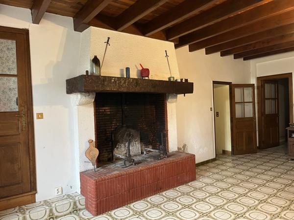 Maison à vendre |  Droux |  6 pièces | 183 m²