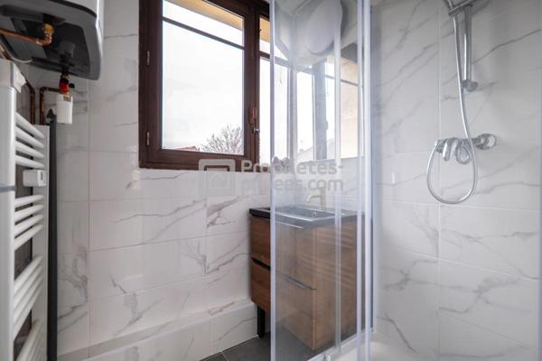 Appartement 4 pièces rénové de 57m² proche gare, Herblay Sur Seine