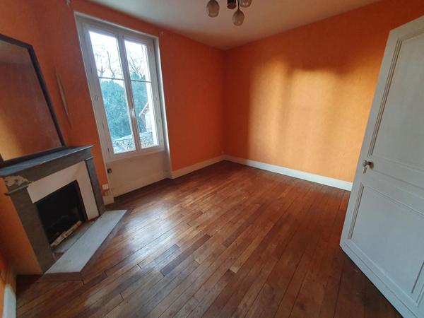 Maison Bourges 8 pièce(s) 180 m2
