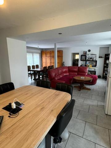 Maison avec studio indépendant à Imphy