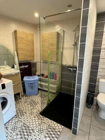 Maison avec studio indépendant à Imphy