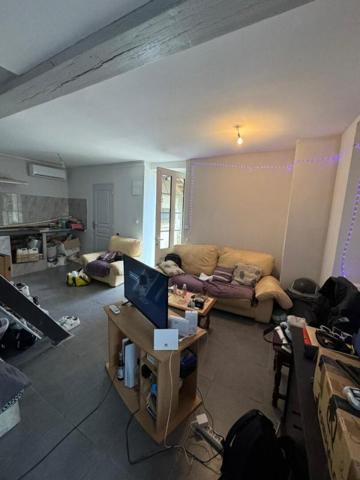 Maison avec studio indépendant à Imphy