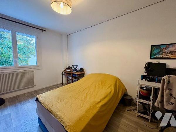 À Salbris (41) découvrez une maison pensée pour offrir confort et économies d'énergie grâce à u...