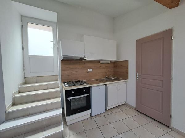 11360 DURBAN CORBIERES A LOUER T1 BIS MEUBLE DURBAN CORBIERES