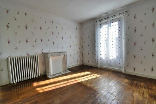 Maison à vendre 4 pièces LA BAZOCHE GOUET (28)