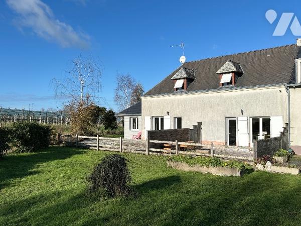 Ensemble immobilier - 400m² / Saint-Laurent-Du-Mottay