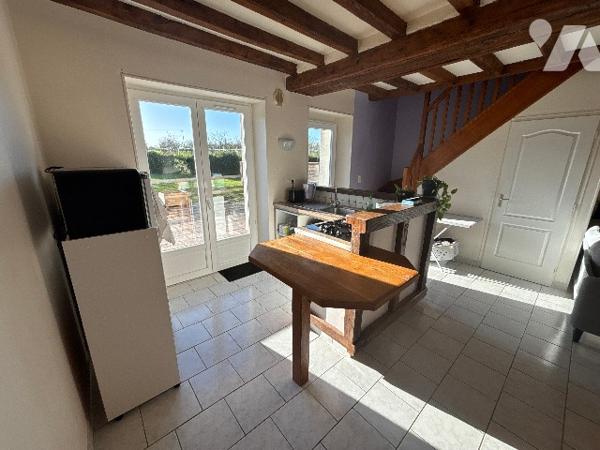 Ensemble immobilier - 400m² / Saint-Laurent-Du-Mottay