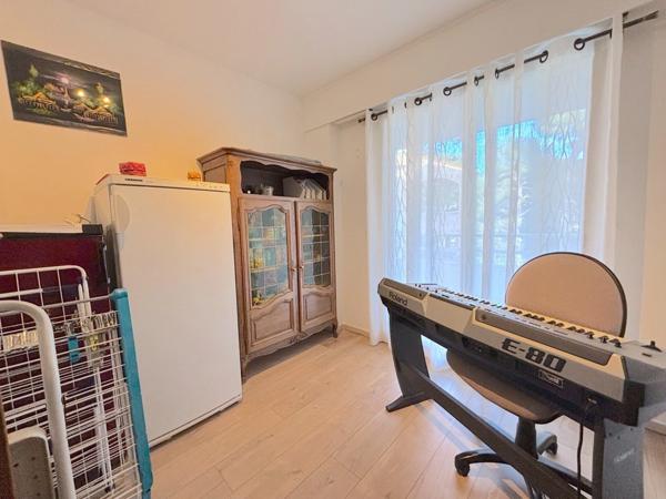 Appartement à vendre 4 pièces LE CANNET (06)