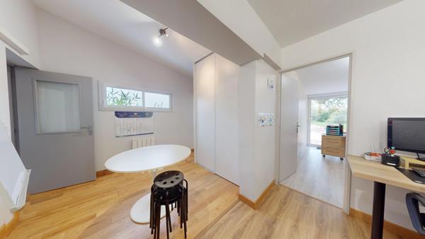 GITES + CHALETS 56 personnes. AVEC PISCINE CHAUFFÉE