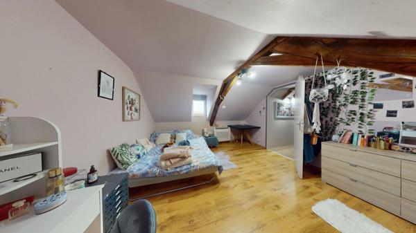 GITES + CHALETS 56 personnes. AVEC PISCINE CHAUFFÉE