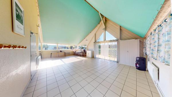 GITES + CHALETS 56 personnes. AVEC PISCINE CHAUFFÉE