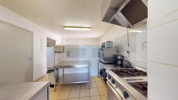 GITES + CHALETS 56 personnes. AVEC PISCINE CHAUFFÉE