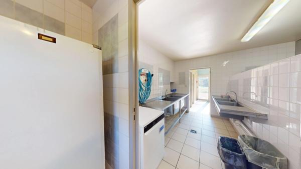 GITES + CHALETS 56 personnes. AVEC PISCINE CHAUFFÉE