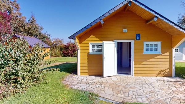 GITES + CHALETS 56 personnes. AVEC PISCINE CHAUFFÉE